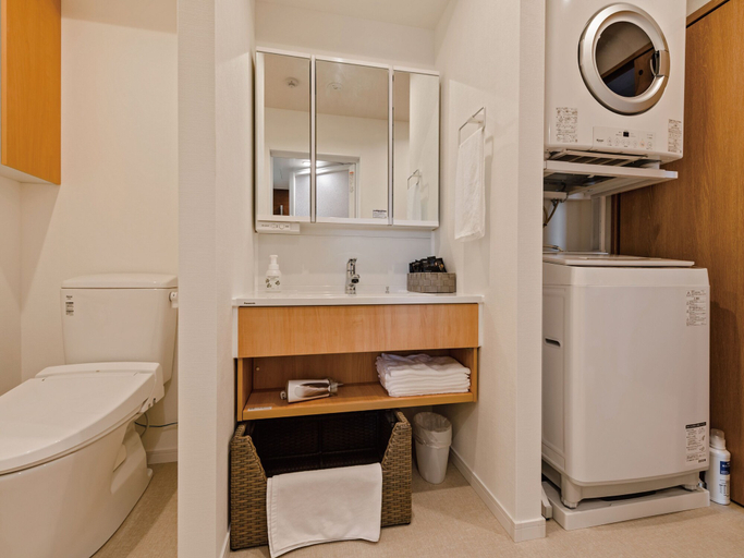 Bathroom 4, Private Condo Chatan Jagaru by Coldio Premium, Chatan