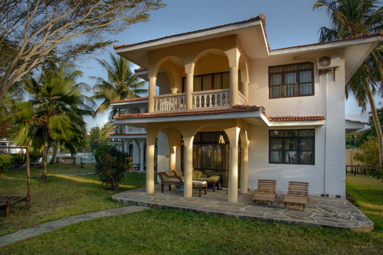 Exterior & Views 2, Bahari Dhow Beach Villas, Msambweni