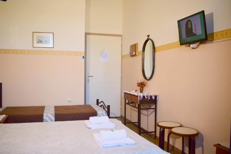 Bedroom 3, Stoa Rooms Chania Old Port, Crete