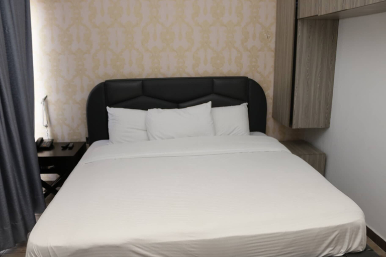 Bedroom 2, James Court Hotel & Luxury Apartments, Eti-Osa