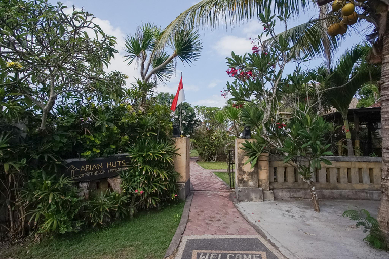 Public Area 3, Abian Huts Dream Beach Lembongan, Klungkung