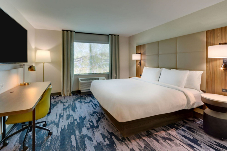 Bedroom 4, Fairfield Inn & Suites by Marriott Dalton, Whitfield
