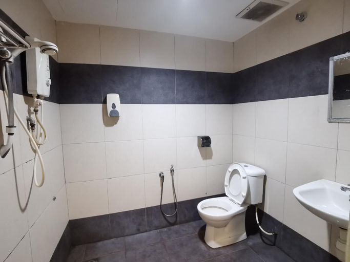 Bathroom, GS BERA HOTEL, Bera