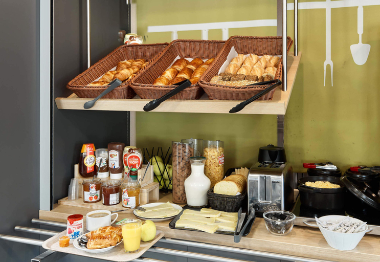 Food & Drinks 5, B&B HOTEL Paris Nord Villepinte, Seine-Saint-Denis