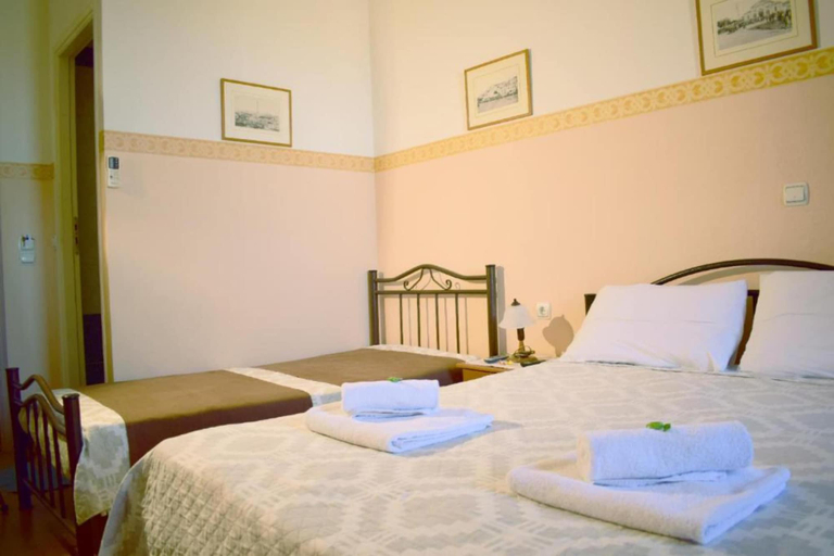 Bedroom 4, Stoa Rooms Chania Old Port, Crete