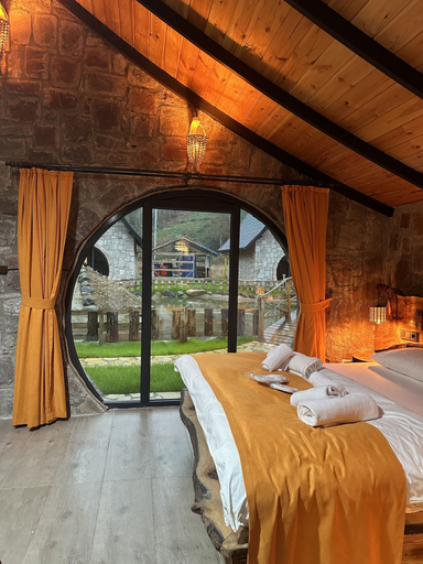 Bedroom 3, Mcora Tatil Koyu, Pazar