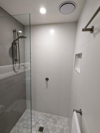 Bathroom 5, Newcastle Interchange Apartments, Newcastle - Inner City
