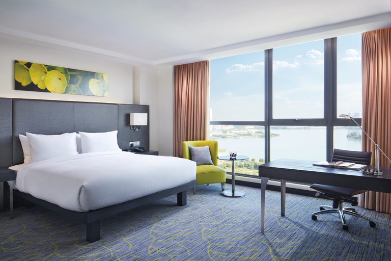 Bedroom 5, Hilton Garden Inn Puchong, Puchong
