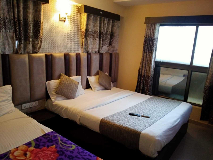 Bedroom 5, Hotel Dream Inn, Ahmadabad