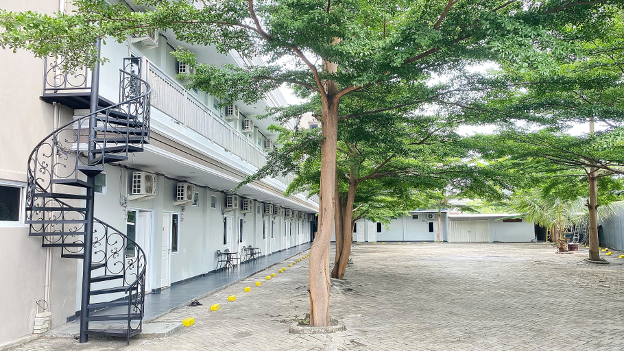 Exterior & Views 2, V HOSTEL, Bandar Lampung