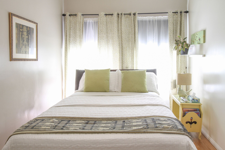 Bedroom 3, Hotel Royal, Los Angeles