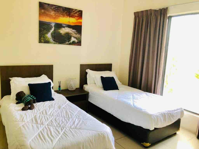 Bedroom 3, SwissGarden💕 Cozy 2 Bedroom, well furnished condo, Kuantan