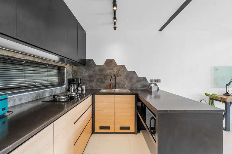 Others 4, Love is Loft 3 by Betterplace, Badung