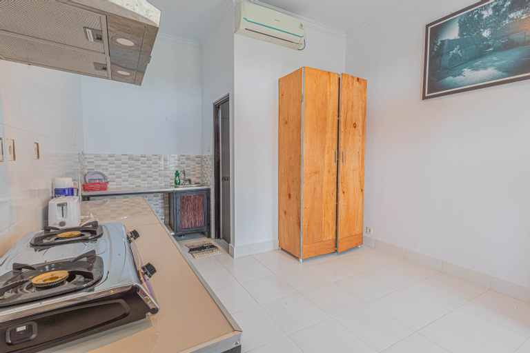 Dining Room 19