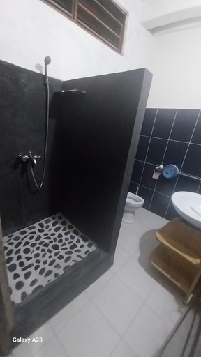 Bathroom 4, Aviavy Plage Hôtel, Diana