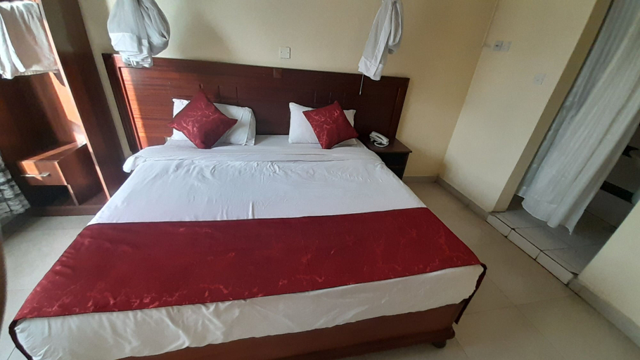 Bedroom 2, Epitome Times Hotel, Starehe