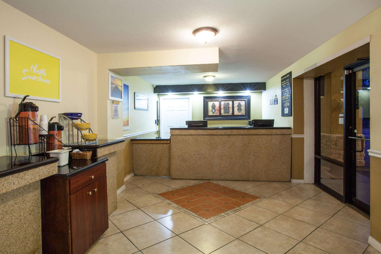 Public Area 2, Econo Lodge Daytona Beach - Speedway, Volusia