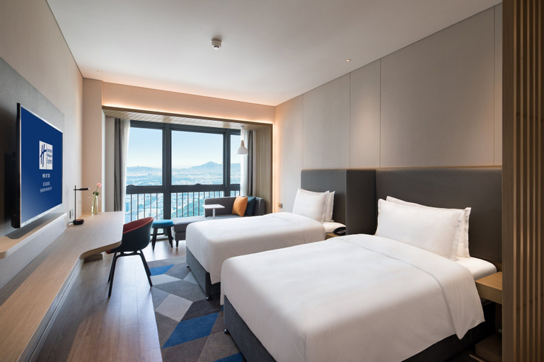 Bedroom 22