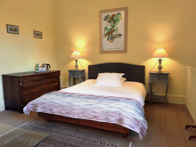 Bedroom 4, Les Tuileries du Buisson, Eure