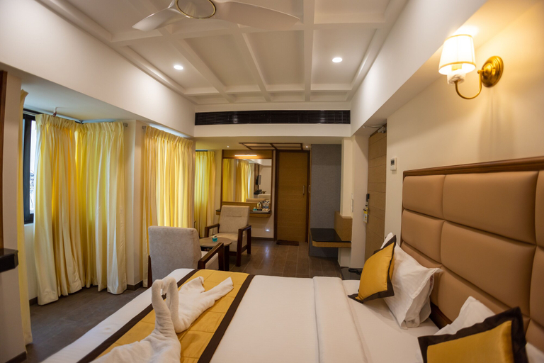 Bedroom 3, Hotel Grand Sabarees, Madurai