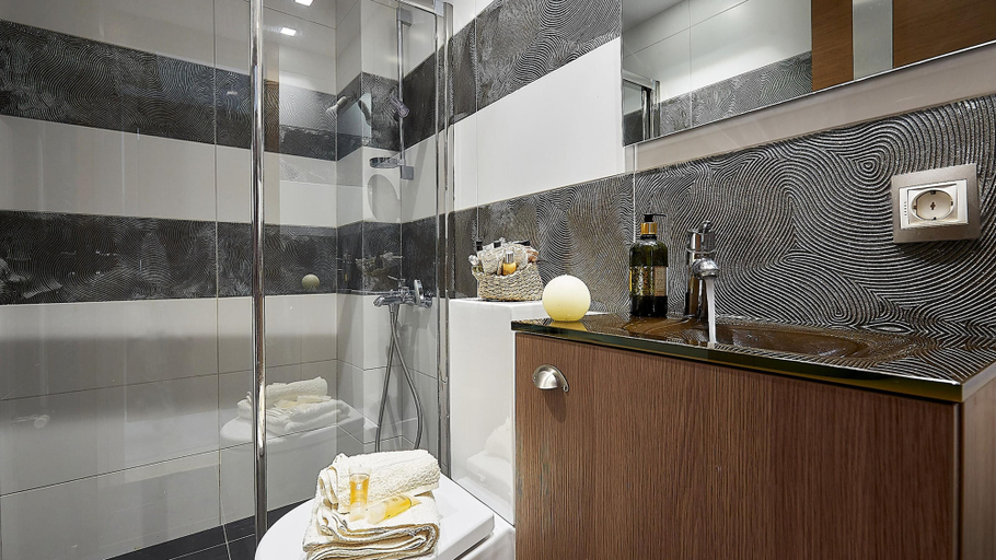 Bathroom, Thalita Cozy Apartment, Crete