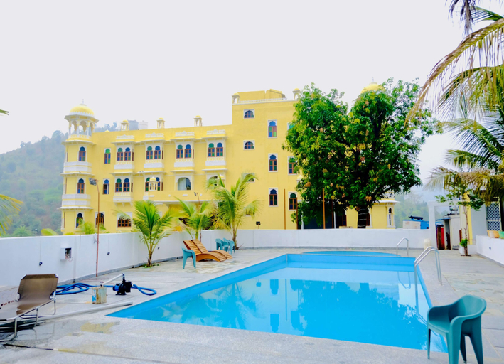 Sport & Beauty, DOONGAR FORT Gurukripa Hilltop Resorts, Sirohi
