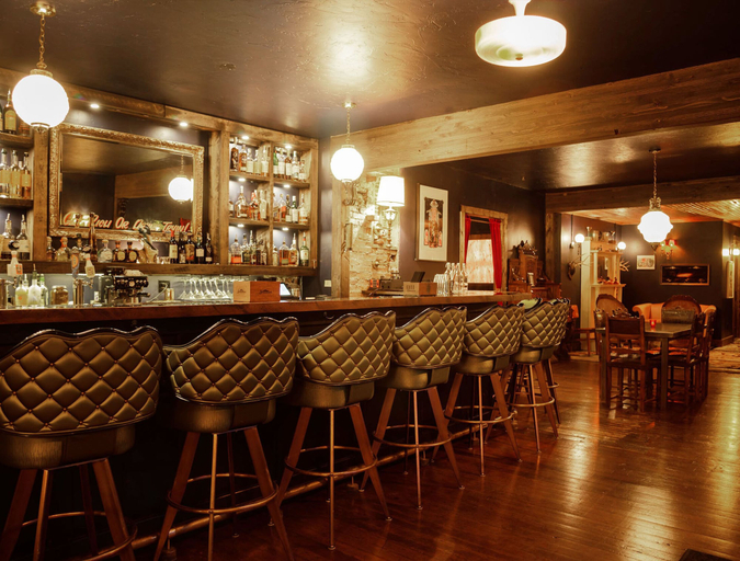 Food & Drinks 4, The Nightingale Motel, Archuleta