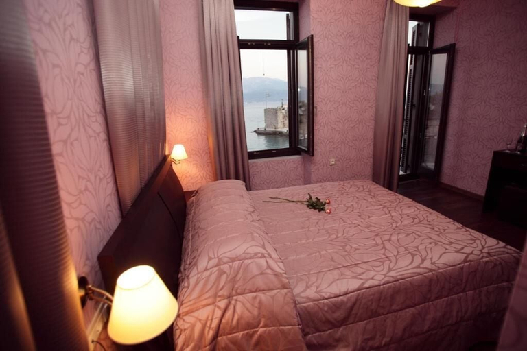 Bedroom 4, Spon Boutique Hotel, West Greece