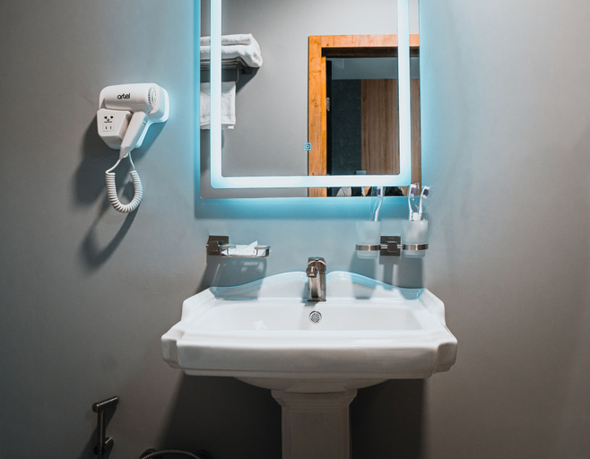 Bathroom 4, Art Plaza, Tashkent City