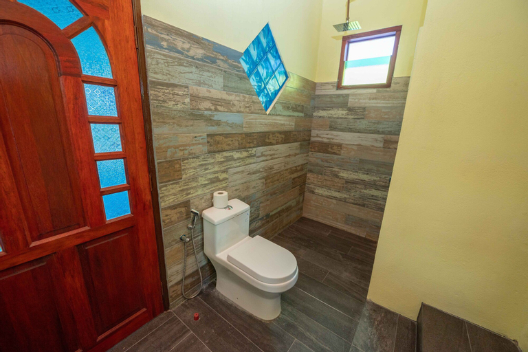 Bathroom 6