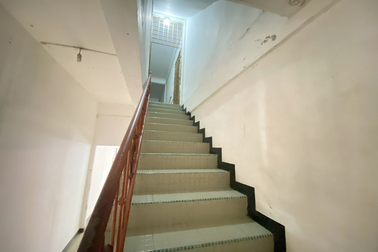 Others 5, Hotel O California, Batam