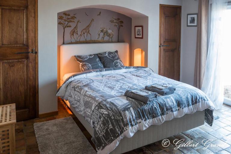Bedroom 3, L'Estuve Provençale, Var