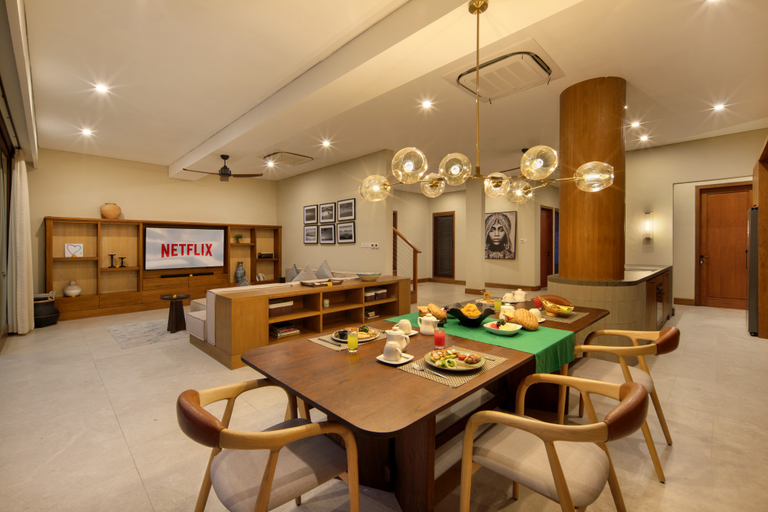 Food & Drinks 2, Kolila Villa Seminyak by Ini Vie Hospitality, Badung
