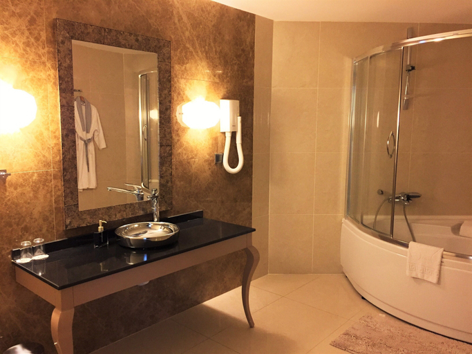 Bathroom 5, Prime Beach Hotel - All inclusive, Marmaris