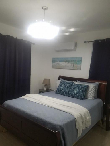 Bedroom 2, Placid Suites
