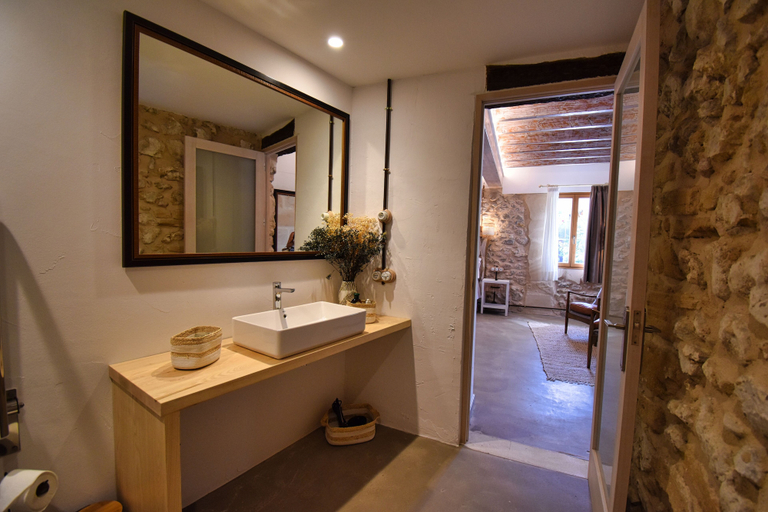 Bathroom 5, Calvario Plaza Hotel, Baleares