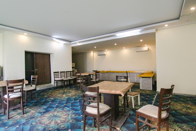 Food & Drinks 4, FabHotel Signature Luxe Inn - Chhattarpur, Delhi
