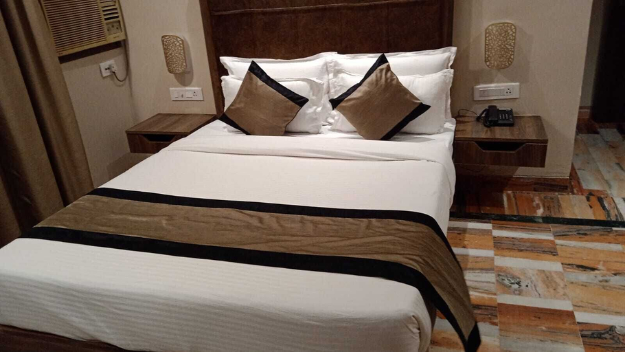 Bedroom 2, I Towne, Deoghar