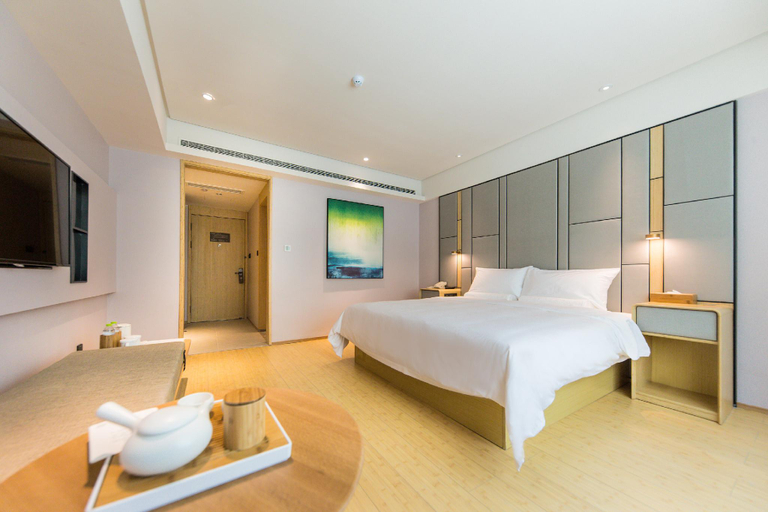Bedroom 3, Ji Hotel Yantai Penglai Zhonglou Dong Road, Yantai
