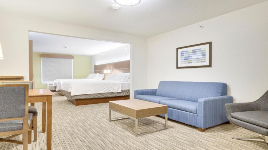 Bedroom 3, Holiday Inn Express & Suites PORTLAND, Jay