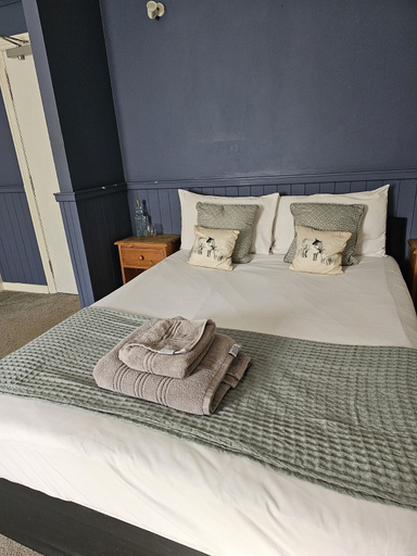 Bedroom 3, Dog and Partridge Inn, Wiltshire