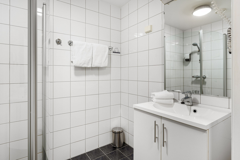 Bathroom 4, First Hotel City Tromsø, Tromsø
