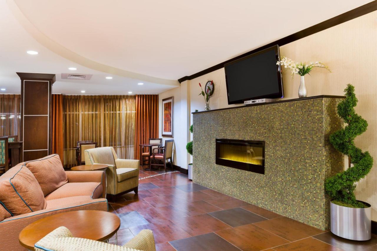 Others 5, Holiday Inn Express & Suites ALPINE SOUTHEAST, Brewster