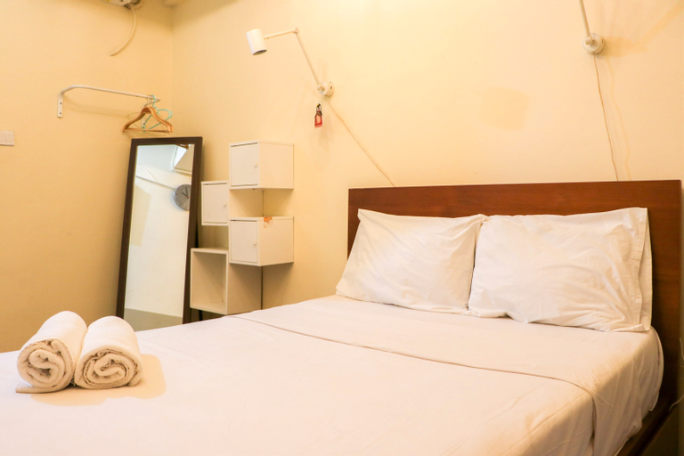 Bedroom 2, Minimalist and Comfy Studio Apartment at Grand Asia Afrika By Travelio, Bandung