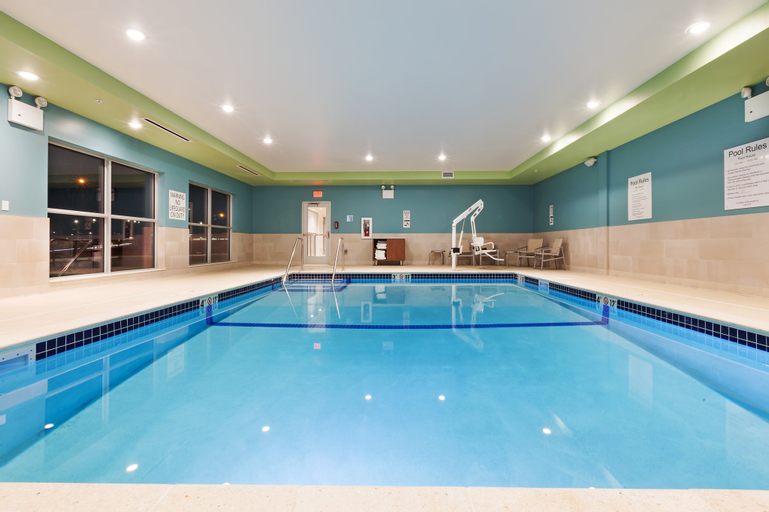 Holiday Inn Express & Suites LENEXA - OVERLAND PARK AREA, Jackson