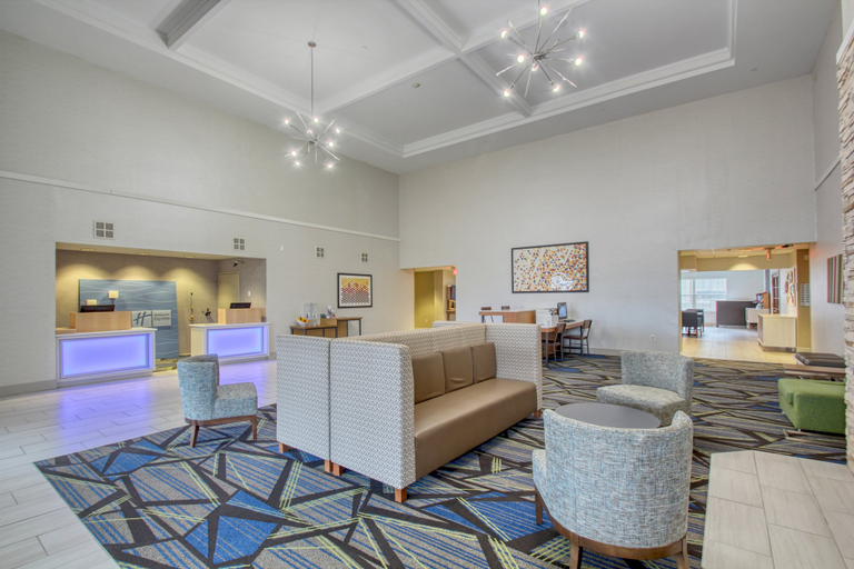 Others 4, Holiday Inn Express & Suites OSHKOSH-SR 41, Winnebago