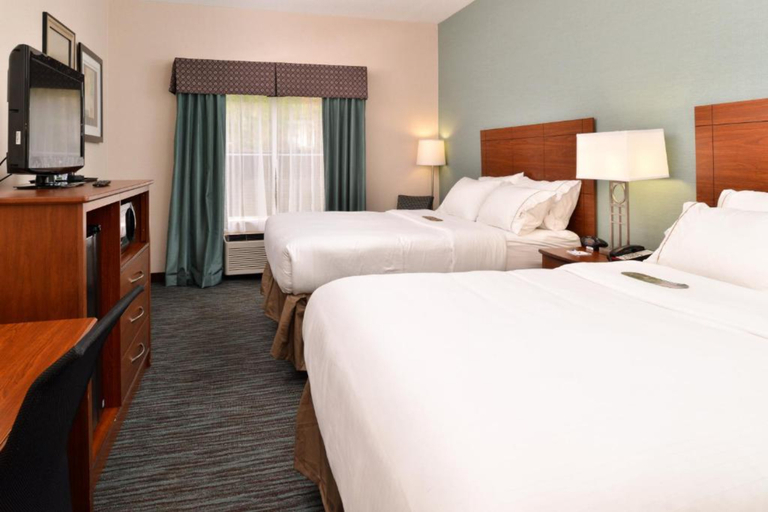 Bedroom 3, Holiday Inn Express & Suites ST MARYS, Elk