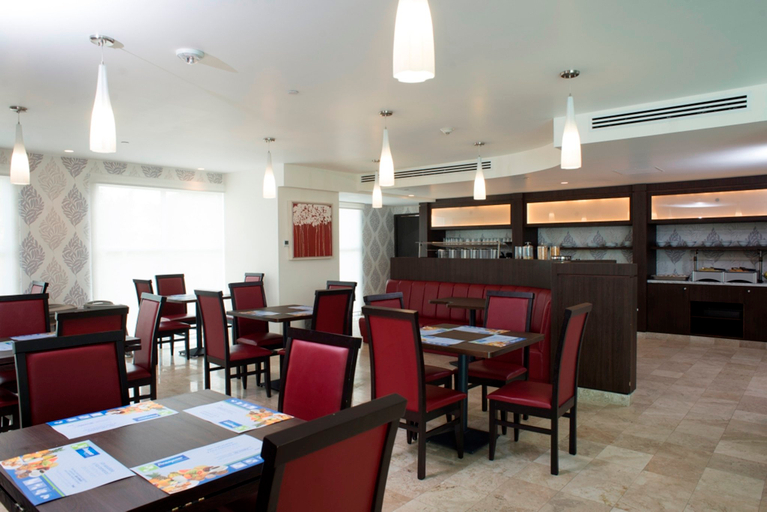 Food & Drinks 4, Holiday Inn Express & Suites QUERETARO, Querétaro
