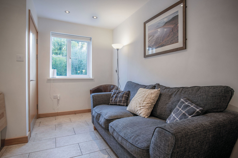 Others 5, Oxwich Cottage - 2 Bedroom - Parkmill, Swansea