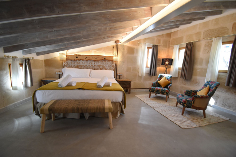 Bedroom 3, Calvario Plaza Hotel, Baleares
